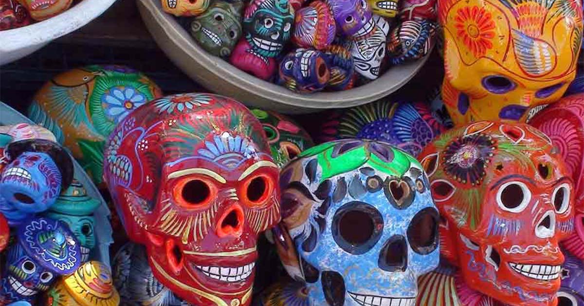 Love, Remembrance & Connection: Learn more about the Dia de los Muertos  Celebration and Meaning - Common Threads