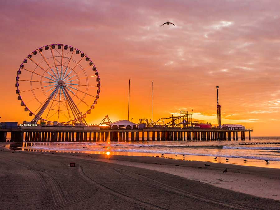 A ferris wheel in Steel Pier, New Jersey